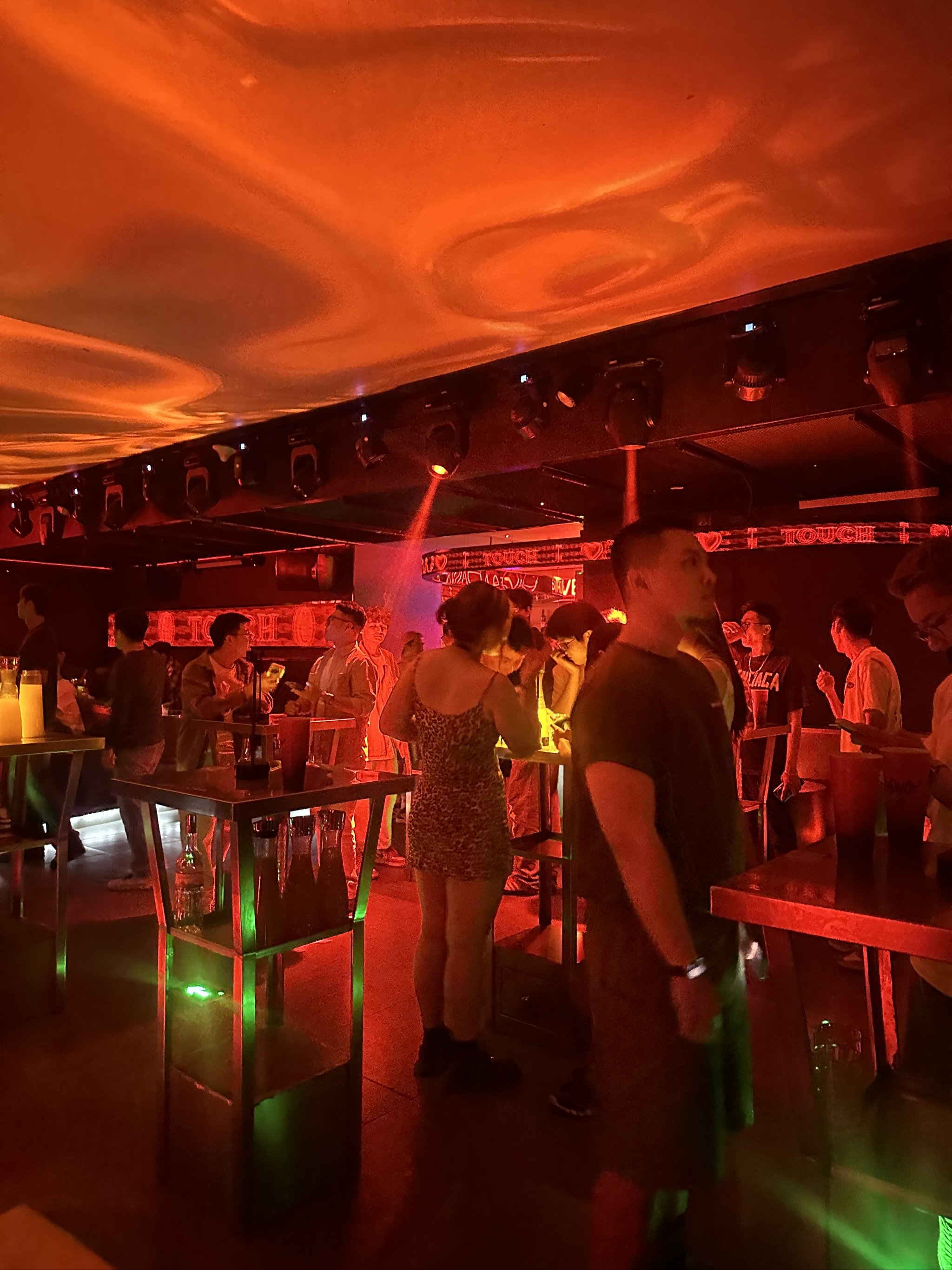 温州商务ktv带你体验独特商务风格-苍南县ktv预订